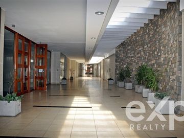 Departamento en Venta en Monjitas con San Antonio