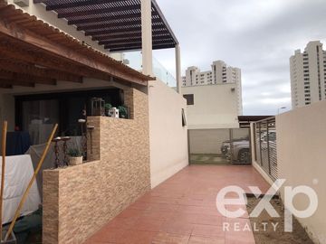Casa en Venta en Costa Laguna