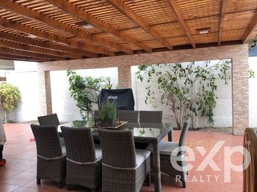 Casa en Venta en Costa Laguna