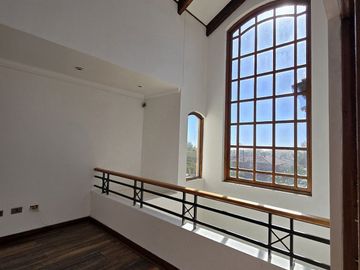 Casa Amplia y Luminosa en Bosques de Montemar
