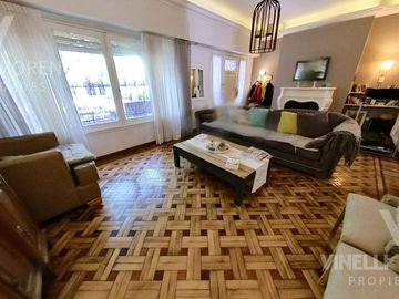 Chalet pileta cochera zona residencial