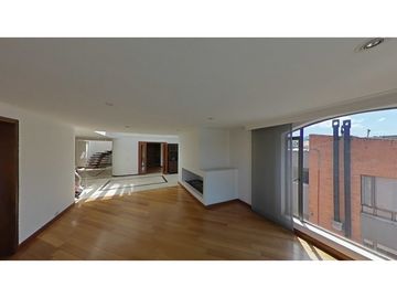 VENDO PENTHOUSE BARRIO SAN PATRICIO