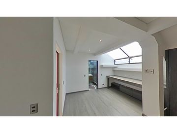 VENDO PENTHOUSE BARRIO SAN PATRICIO