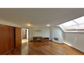 VENDO PENTHOUSE BARRIO SAN PATRICIO