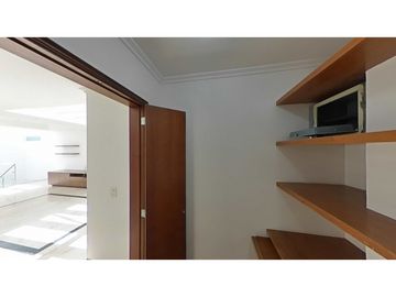 VENDO PENTHOUSE BARRIO SAN PATRICIO