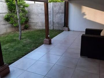 CASA EN CONDOMINIO Y SEGURIDAD 24HR