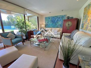 CASA 4 D + ESCRITORIO + SERVICIO CANQUEN