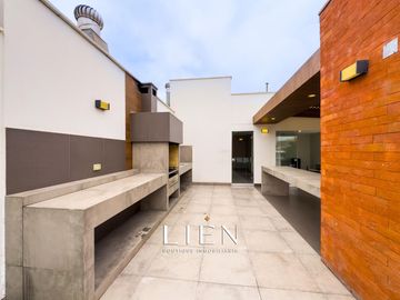 Flat de 101.94m² – Terraza interna – Frente a parque – Áreas comunes