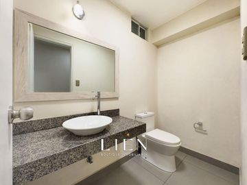 Flat de 101.94m² – Terraza interna – Frente a parque – Áreas comunes