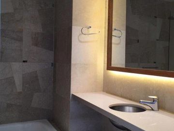 DEPARTAMENTO DE 4 AMBIENTES EN BARRIO CERRADO TERRAZAS AL GOLF
