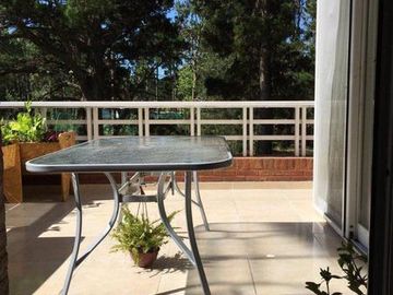 DEPARTAMENTO DE 4 AMBIENTES EN BARRIO CERRADO TERRAZAS AL GOLF
