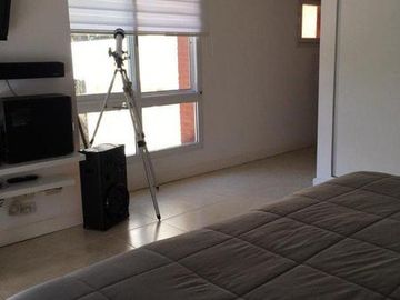 DEPARTAMENTO DE 4 AMBIENTES EN BARRIO CERRADO TERRAZAS AL GOLF