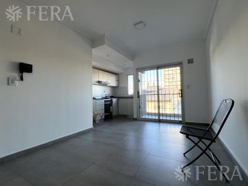 Venta de Departamento  3 ambientes con cochera en Wilde