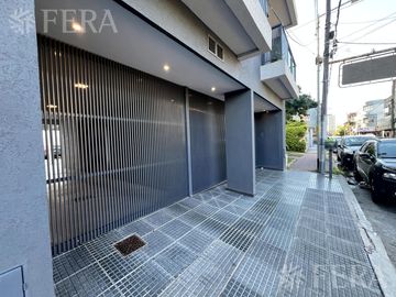 Venta de Departamento  3 ambientes con cochera en Wilde