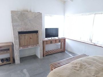 CASA DE 4 DORMITORIOS Y 3 BAÑOS EN ALQUILER 3 - REYEZUELO CARILO