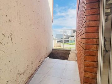 VENTA HERMOSOS DUPLEX DE 3 DORM - LOMAS DE MANANTIALES