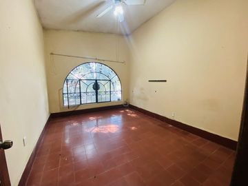 Casa Comercial en Lomas de Atzingo, Cuernavaca, Morelos CAEN-1098-Cc