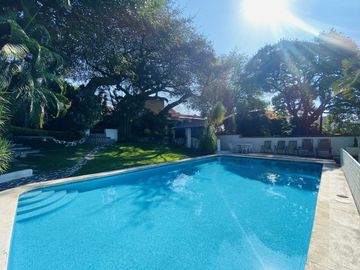 Casa Comercial en Lomas de Atzingo, Cuernavaca, Morelos CAEN-1098-Cc