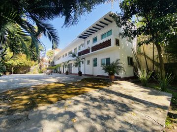 Casa Comercial en Lomas de Atzingo, Cuernavaca, Morelos CAEN-1098-Cc