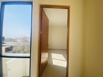 Casa en Fraccionamiento en Lomas de Tetela, Cuernavaca, Morelos CAEN-1097-Fr