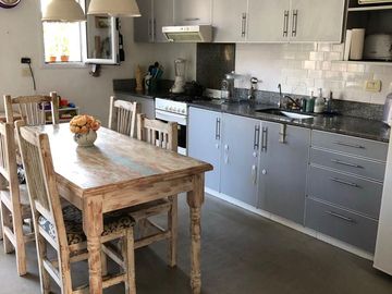 Departamento en  Venta de 3 ambientes con cochera  en Victoria, edificio con Pileta y sum
