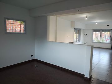 VENTA  - CASA EN EZEIZA-APTO CRÉDITO