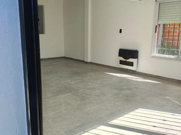 VENTA  - CASA EN EZEIZA-APTO CRÉDITO