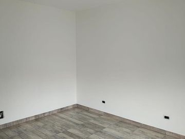 VENTA  - CASA EN EZEIZA-APTO CRÉDITO