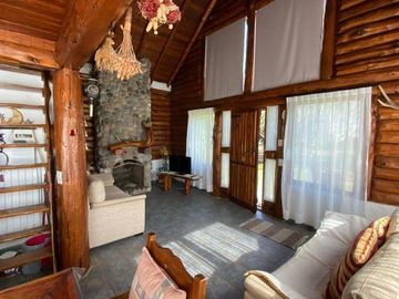 CASA 2 DOMITORIOS 2 BAÑOS CARILO