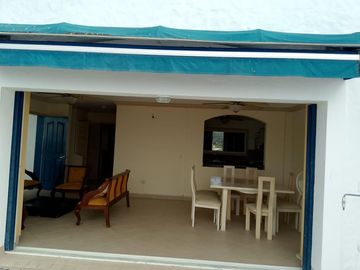 ESPECTACULAR CASA DE VENTA EN CASABLANCA SE AUTO PAGA SOLA FINANCIAMIENTO  GENERA UNA RENTABILIDAD ANUAL DE $ 12.000 AL AÑO .