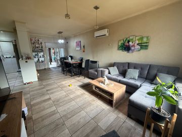 VENTA CASA 2 DORMITORIOS Y PILETA EN TDS3 ROLDAN