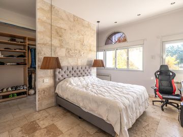 VENDE, CASA, COUNTRY LOS OMBUES A ESTRENAR, HUDSON