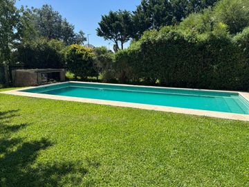 VENDE, CASA, COUNTRY LOS OMBUES A ESTRENAR, HUDSON