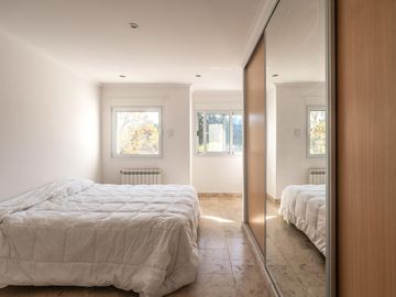 VENDE, CASA, COUNTRY LOS OMBUES A ESTRENAR, HUDSON