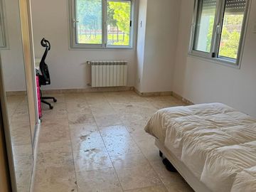 VENDE, CASA, COUNTRY LOS OMBUES A ESTRENAR, HUDSON