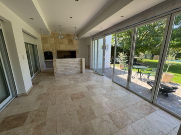 VENDE, CASA, COUNTRY LOS OMBUES A ESTRENAR, HUDSON