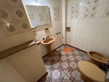 Departamento en venta de dos ambientes en San Bernardo Del Tuyu - Gas Natural - Oportunidad