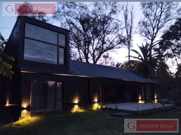 INGENIERO MASCHWITZ-  MODERNA CASA  c/ DISEÑO - A ESTRENAR- UNICO ENTORNO A ORILLAS DEL ARROYO