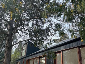 INGENIERO MASCHWITZ-  MODERNA CASA  c/ DISEÑO - A ESTRENAR- UNICO ENTORNO A ORILLAS DEL ARROYO