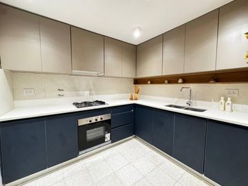 Venta - Casa al frente en ph de tres dormitorios con patio en Echesortu, Rosario