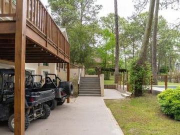 Casa en  CARILO PISCINA CLIMATIZADA