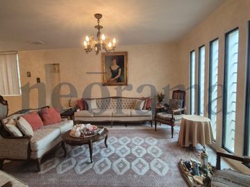 Casa en Venta en Fuentes del Valle, San Pedro Garza Garcia