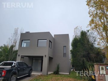Casa - Barrio Don Joaquin