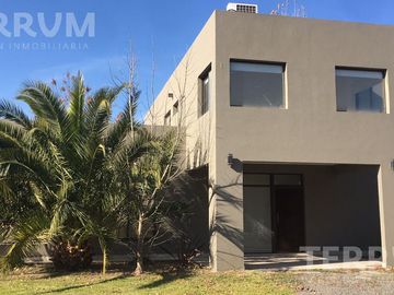 Casa - Barrio Don Joaquin
