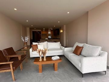 Departamento Penthouse en Venta en Lomas Anáhuac, Huixquilucan