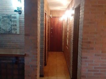 CASA DE 4 DORMITORIOS Y 4 BAÑOS PINAMAR CENTRO
