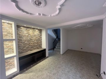 CASA EN ALQUILER CONJUNTO RESIDENCIAL VILLAS DE ALTAGRACIA