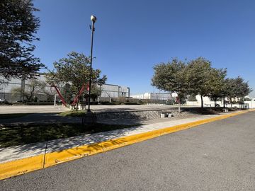 PASEO ARBOLEDA TOLUCA a unos pasos del aeropuerto