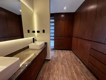 Casa en  venta en Lomas de Angelopolis III Puebla.