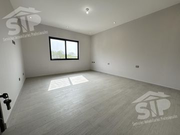 Casa en Bosques de las Misiones sec. Encino